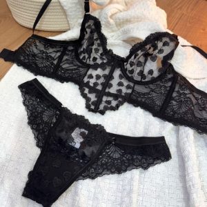 Conjunto corset "Angel Negro Corazón''